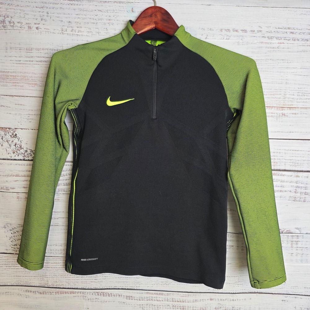 Nike Aeroswift Strike Drill Soccer Top Youth Medium Black Yellow Volt 842569-011